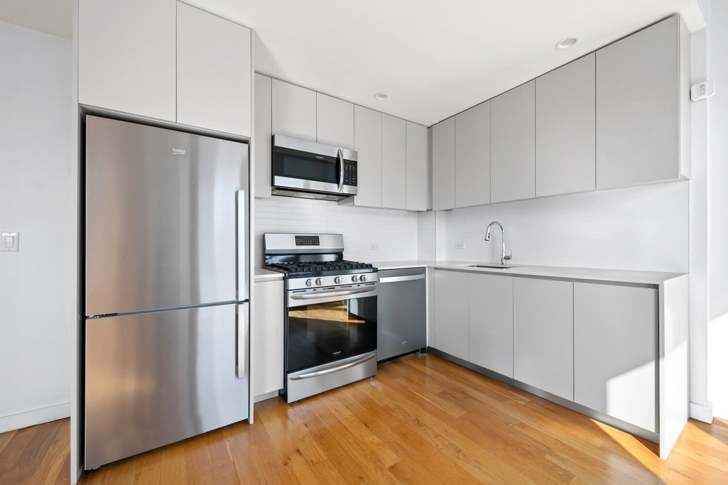 123 Hope Street, Unit 7J photo 4