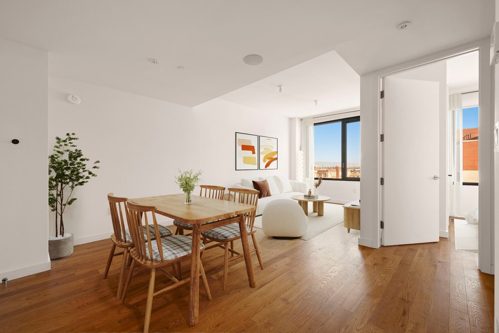 54 Noll Street, Unit 311 photo 3