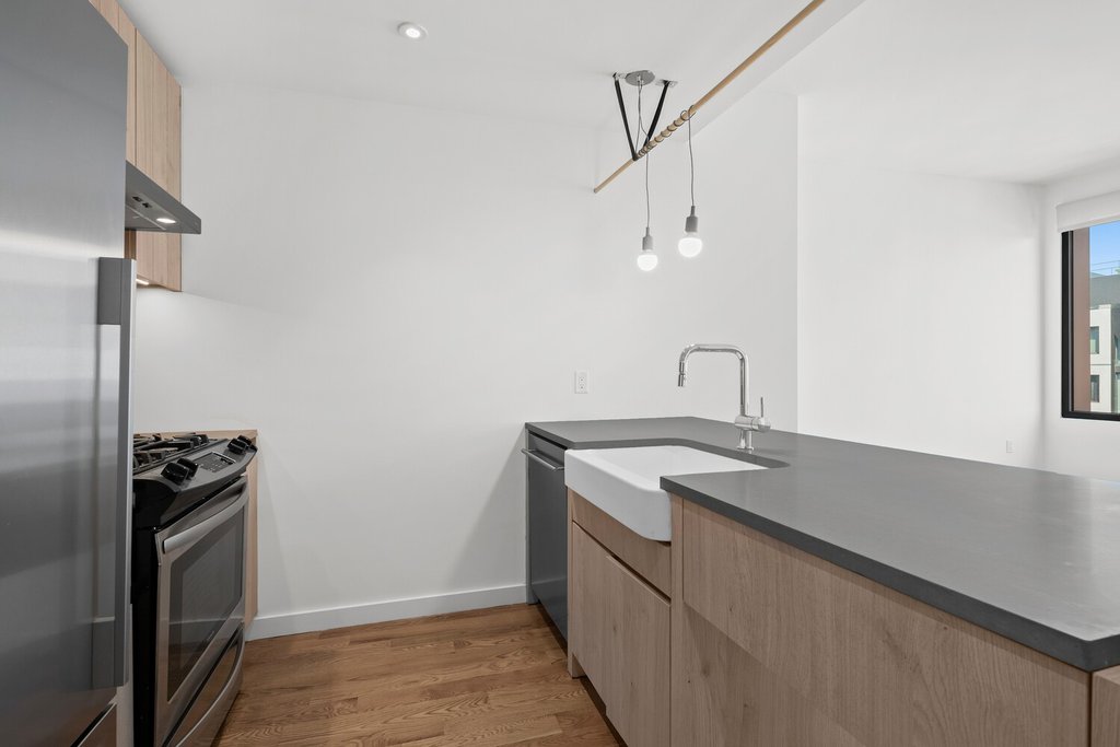 54 Noll Street, Unit 359 photo 3