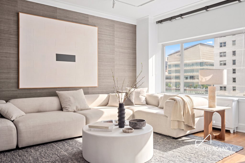 200 East 57th Street, Unit 12D photo 4
