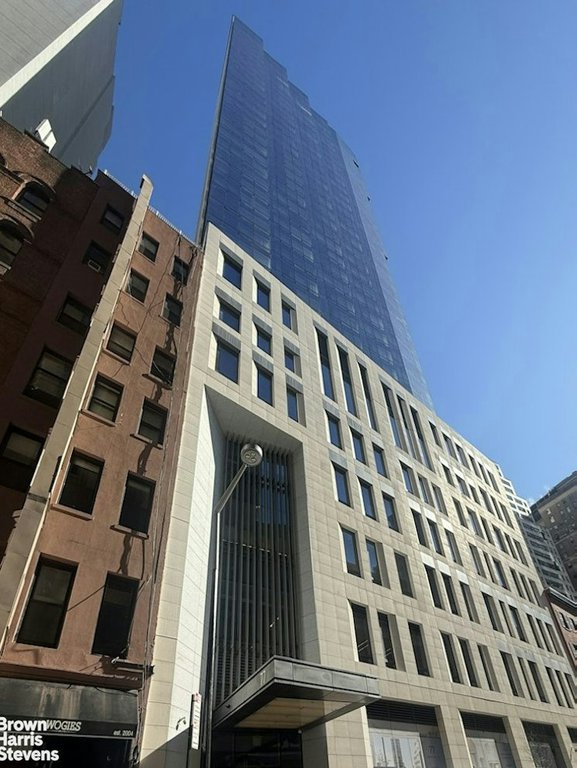 77 Greenwich Street, Unit 15B photo 27