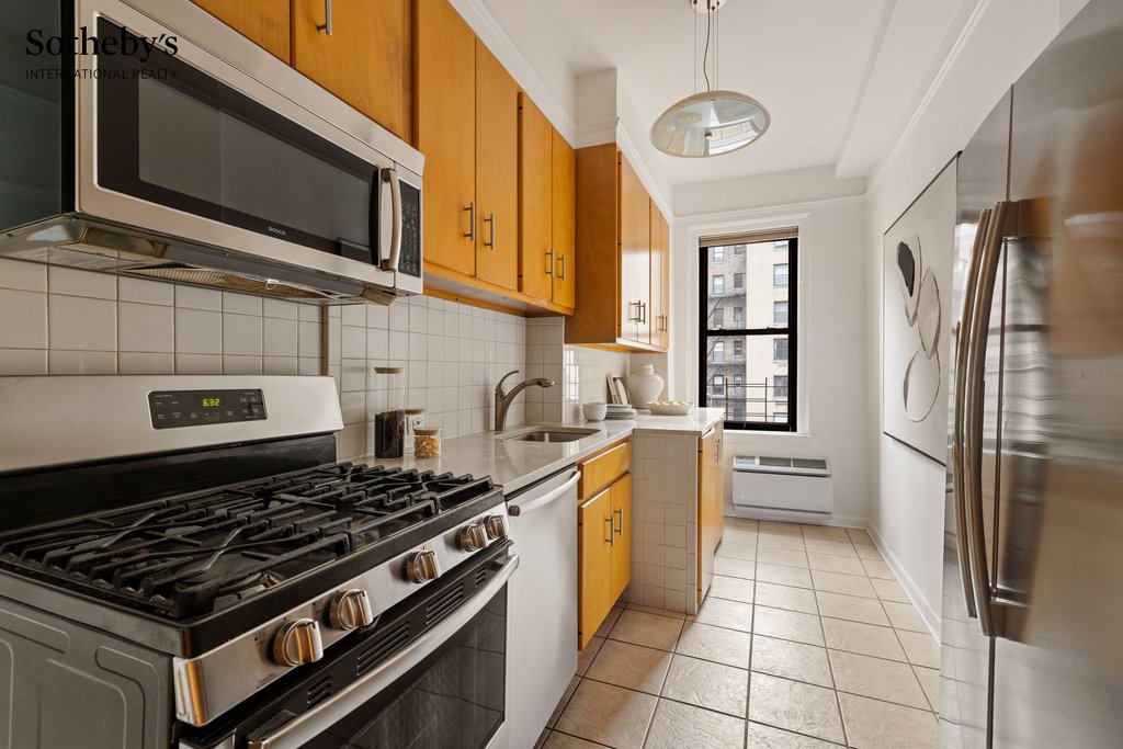 55 East 86th Street, Unit 10B photo 5