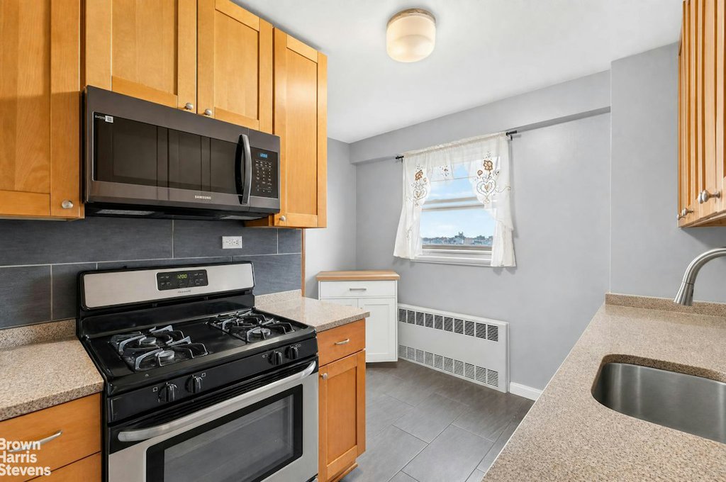 1020 Grand Concourse, Unit 10V photo 14