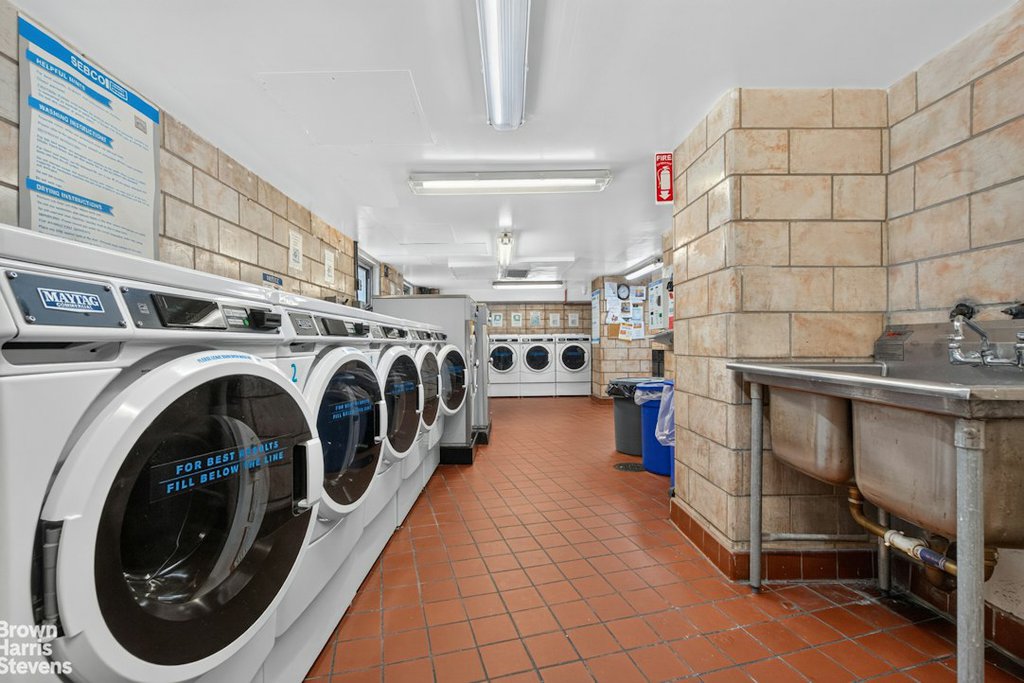 1020 Grand Concourse, Unit 10V photo 28