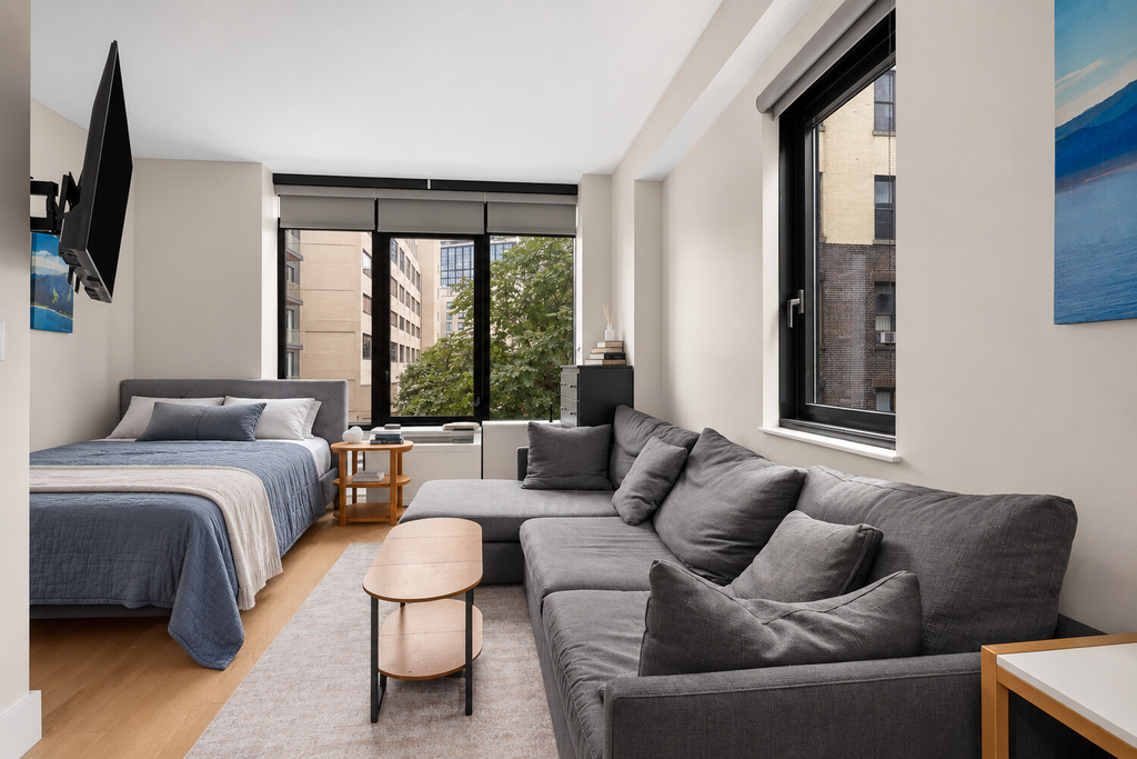 500 Waverly Avenue, Unit 3G
