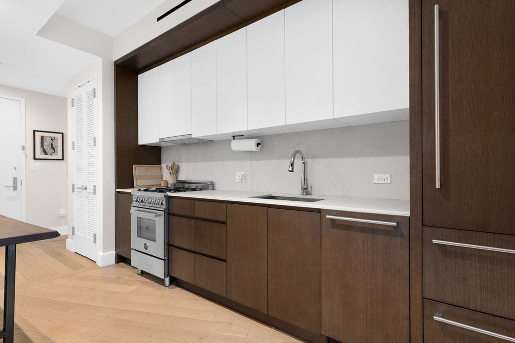 500 Waverly Avenue, Unit 3G photo 3