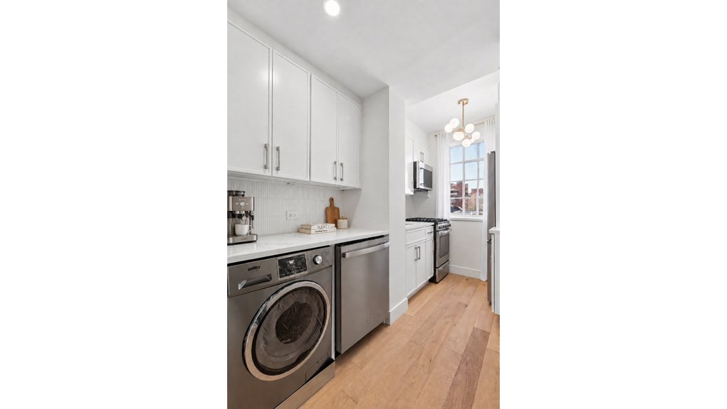 35 West 90th Street, Unit 8F photo 5