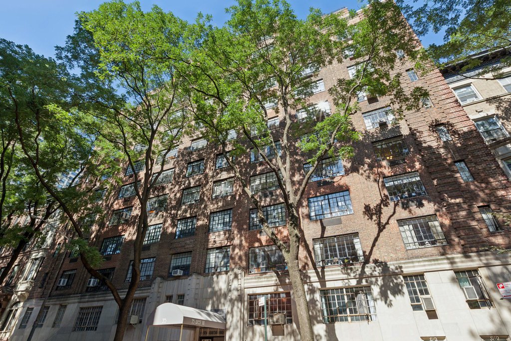 35 West 90th Street, Unit 8F photo 14