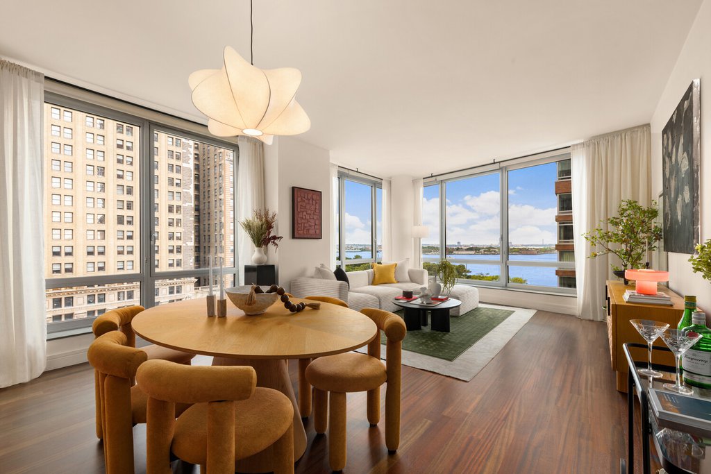 30 West Street, Unit 12E photo 2