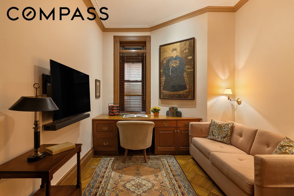 34 Gramercy Park East, Unit 8C photo 6