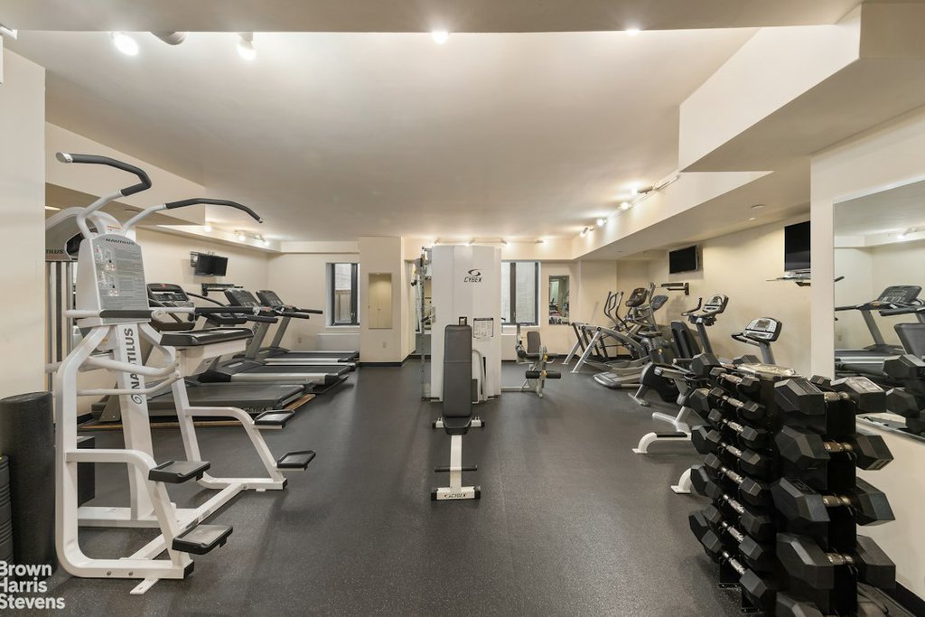 380 Lenox Avenue, Unit 8A photo 15