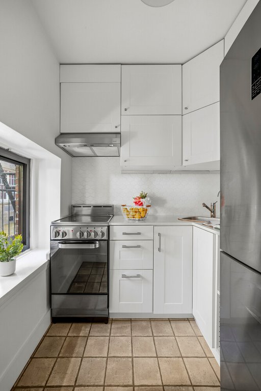 55 East 65th Street, Unit 2A photo 5