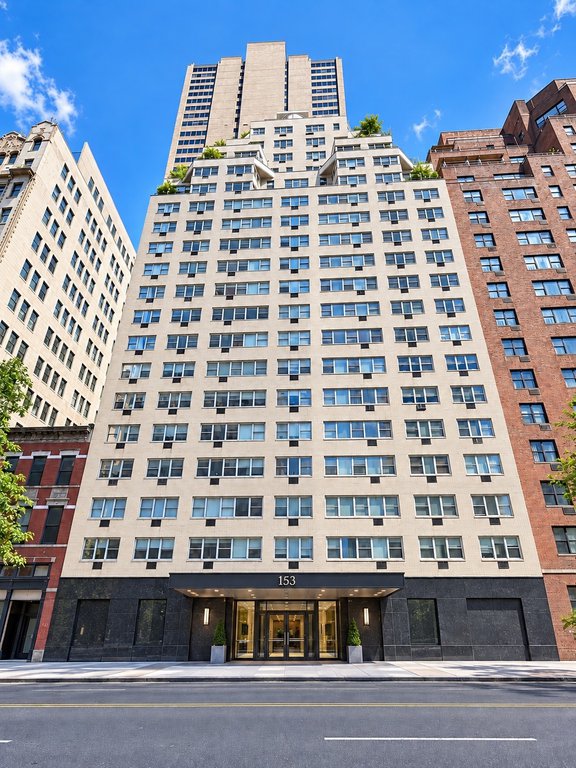153 East 57th Street, Unit 21B