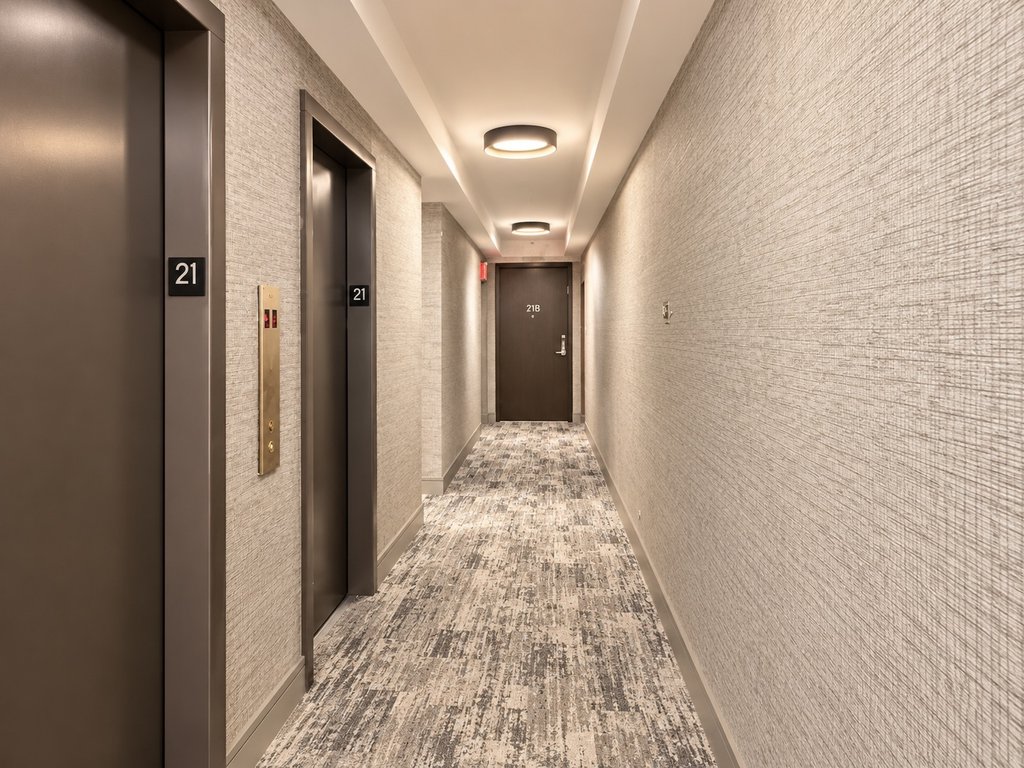 153 East 57th Street, Unit 21B photo 5