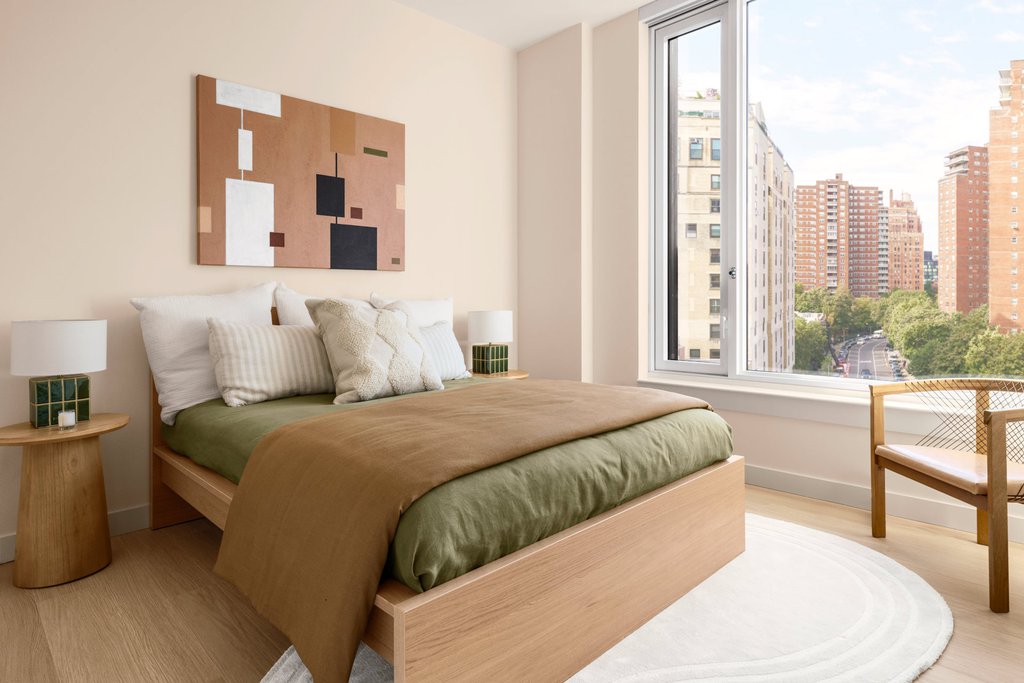 280 West 24th Street, Unit 5J photo 4