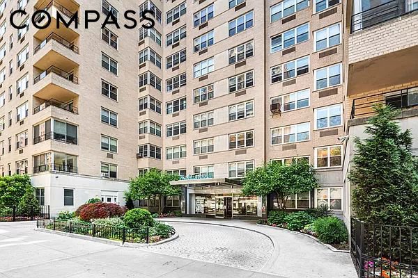 11 Fifth Avenue, Unit 10C photo 12