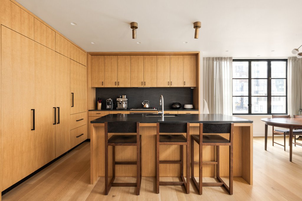 550 West 29th Street, Unit 7A photo 4