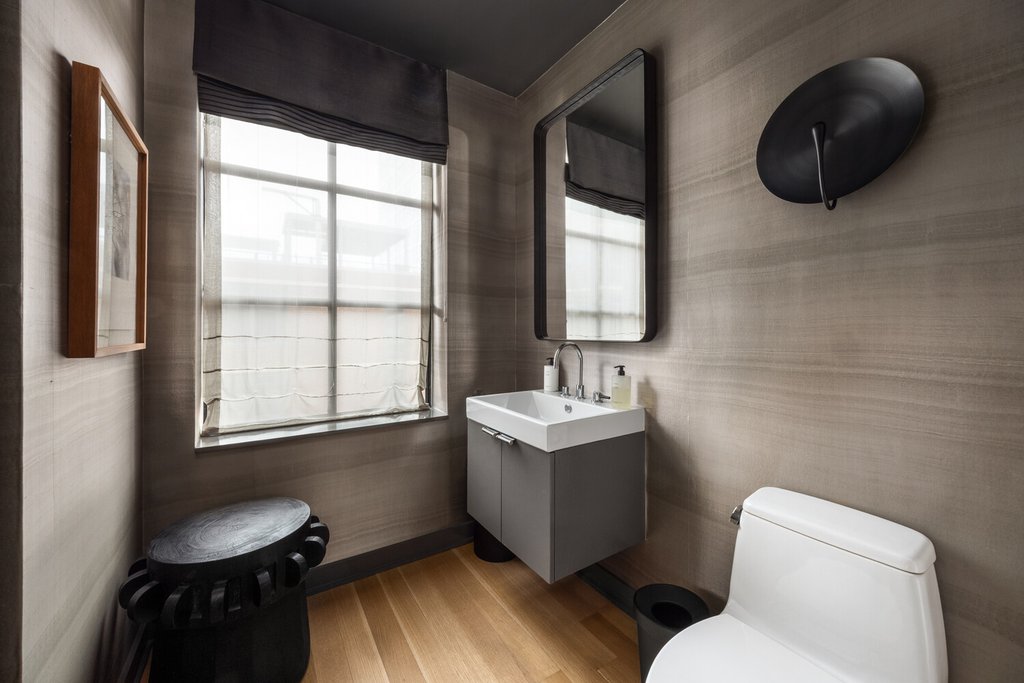 550 West 29th Street, Unit 7A photo 14