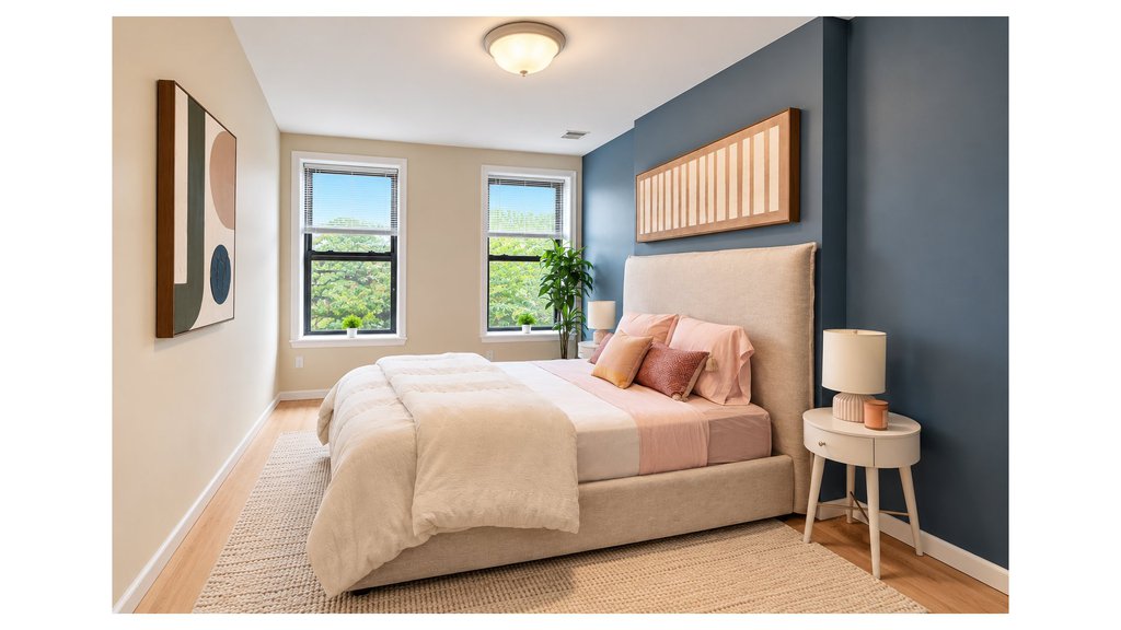 82 Sterling Place, Unit 4 photo 5