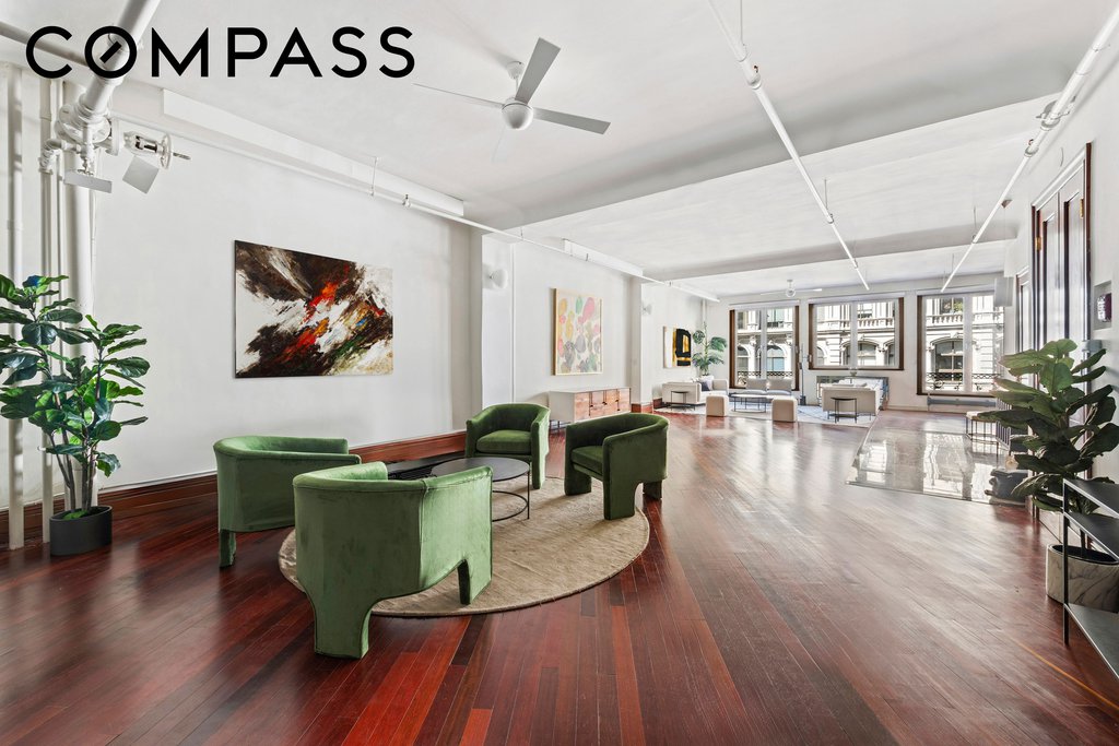 652 Broadway, Unit 5 photo 3
