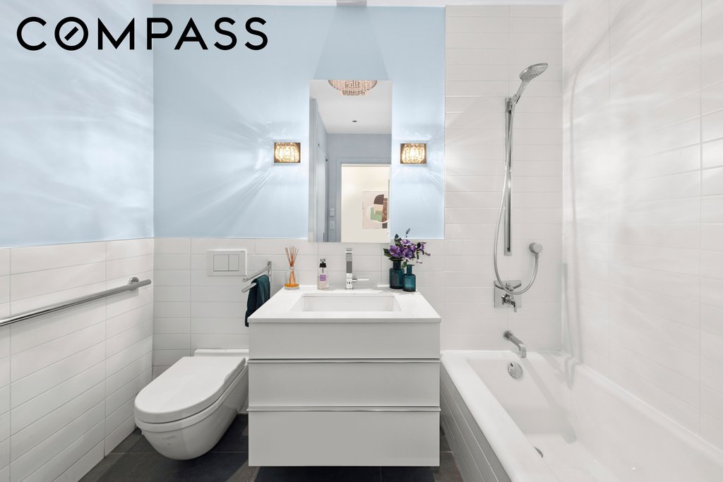 652 Broadway, Unit 5 photo 13