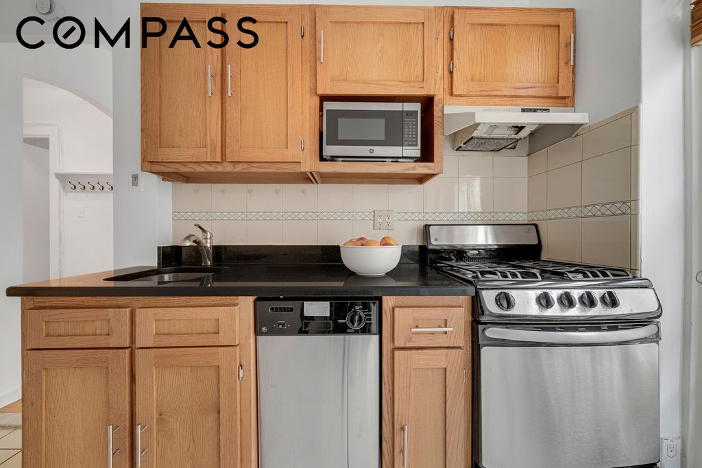 509 East 77th Street, Unit 5G photo 10