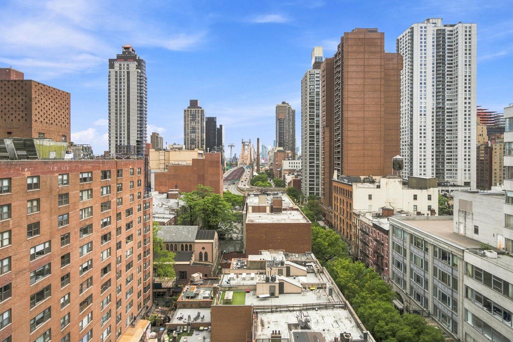 205 East 59th Street, Unit 12A photo 4