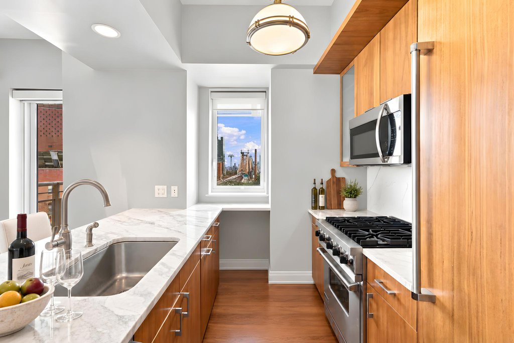 205 East 59th Street, Unit 12A photo 6