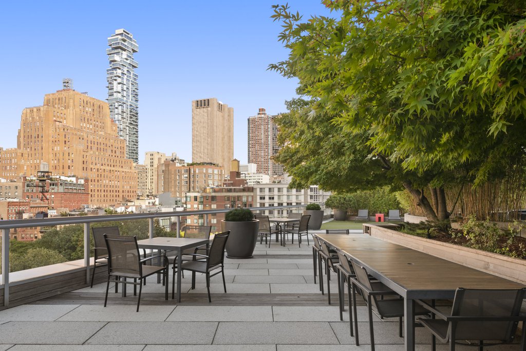200 Chambers Street, Unit 15C photo 11