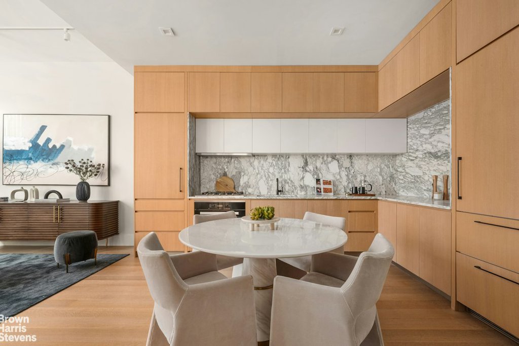 517 West 29th Street, Unit 6H photo 3