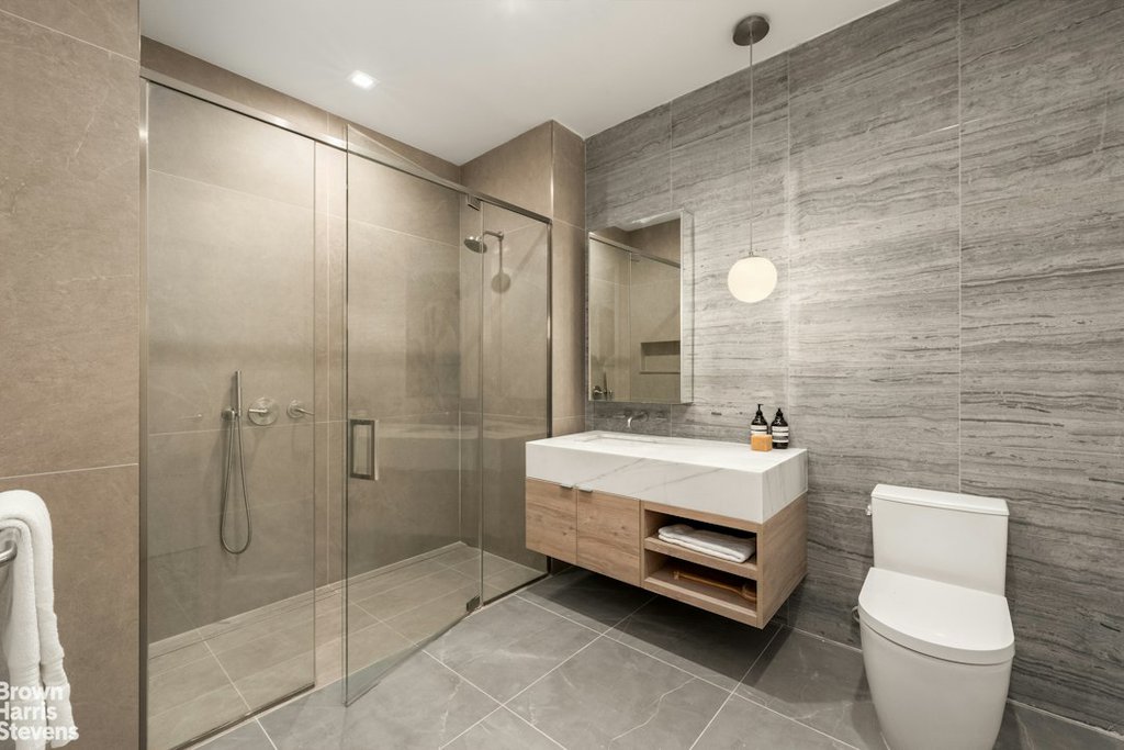 517 West 29th Street, Unit 6H photo 6