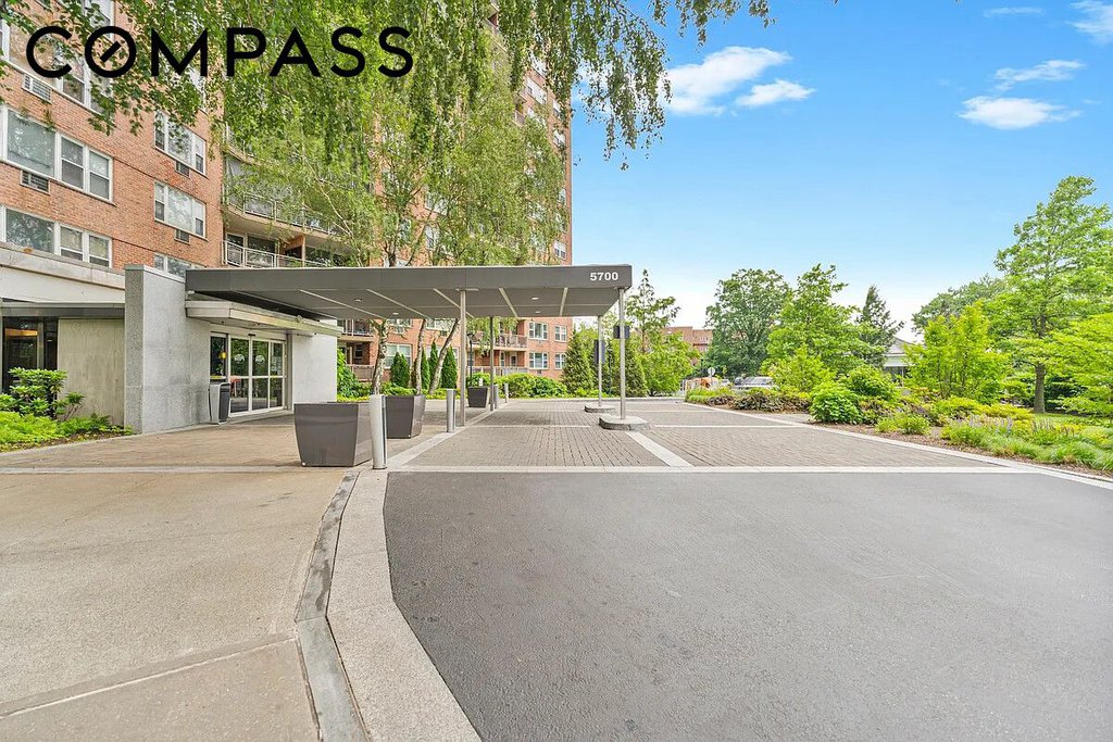 5700 Arlington Avenue, Unit 10D photo 17