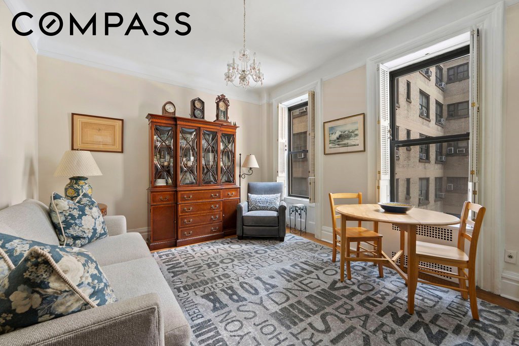 205 West 54th Street, Unit 5F photo 6