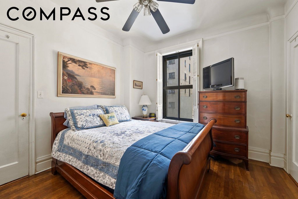 205 West 54th Street, Unit 5F photo 8