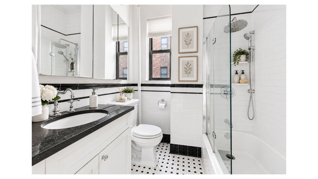 323 West 83rd Street, Unit 6B photo 7