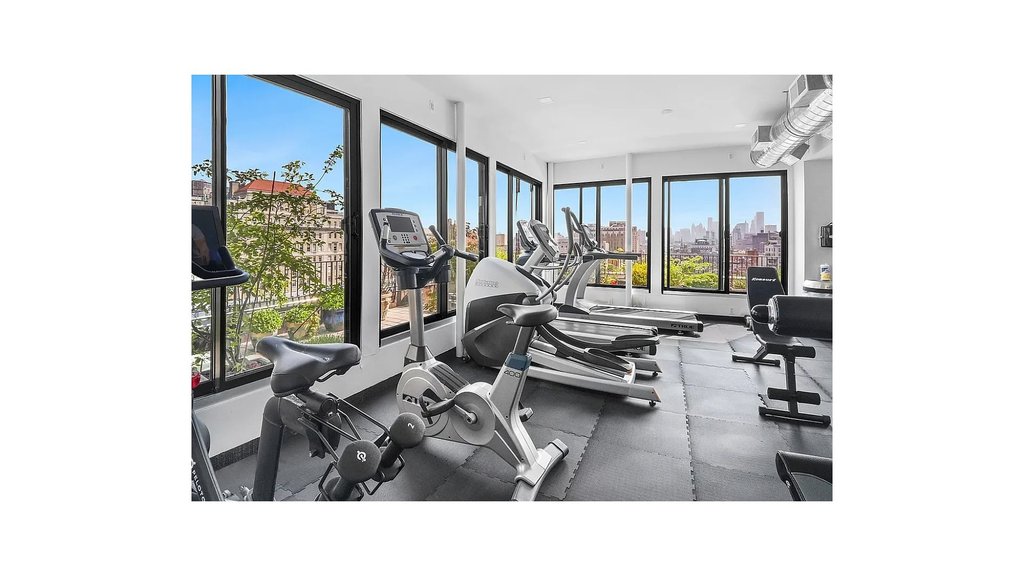 305 Second Avenue, Unit 717 photo 10