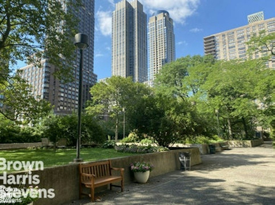 185 West End Avenue, Unit 27L photo 8