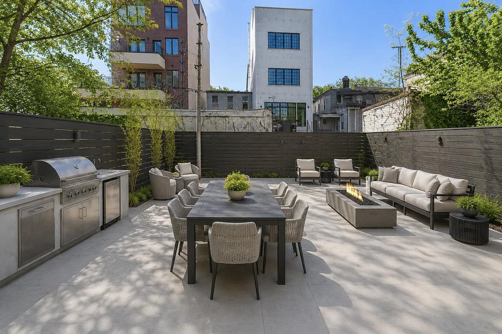 772 Metropolitan Avenue – For Sale photo 11