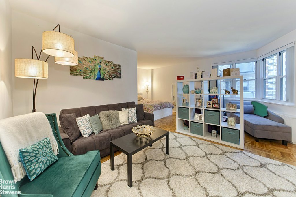 300 East 40th Street, Unit 11A