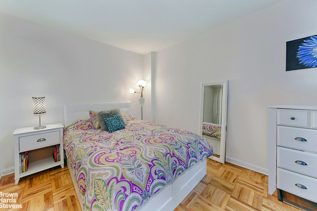 300 East 40th Street, Unit 11A photo 3