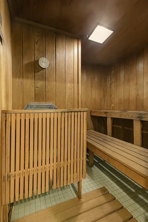 250 East 40th Street, Unit 22E photo 8