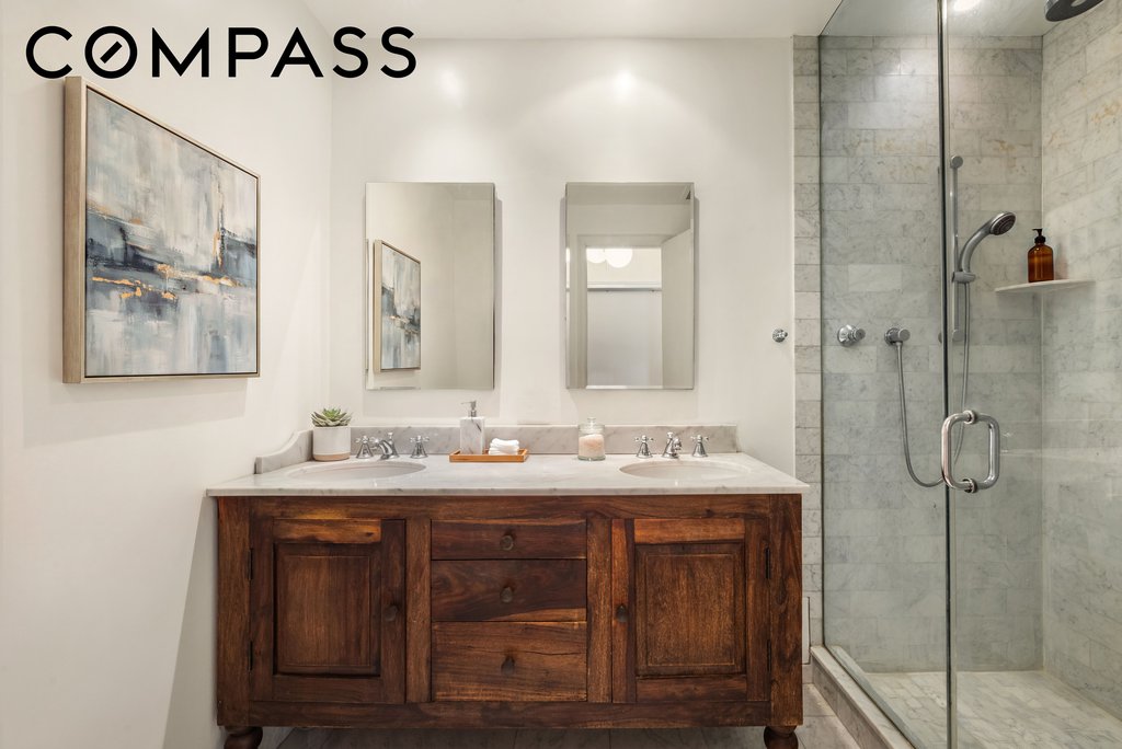 77 Park Avenue, Unit 12F photo 3