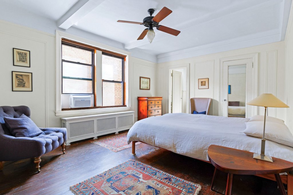 340 Riverside Drive, Unit 6C photo 5