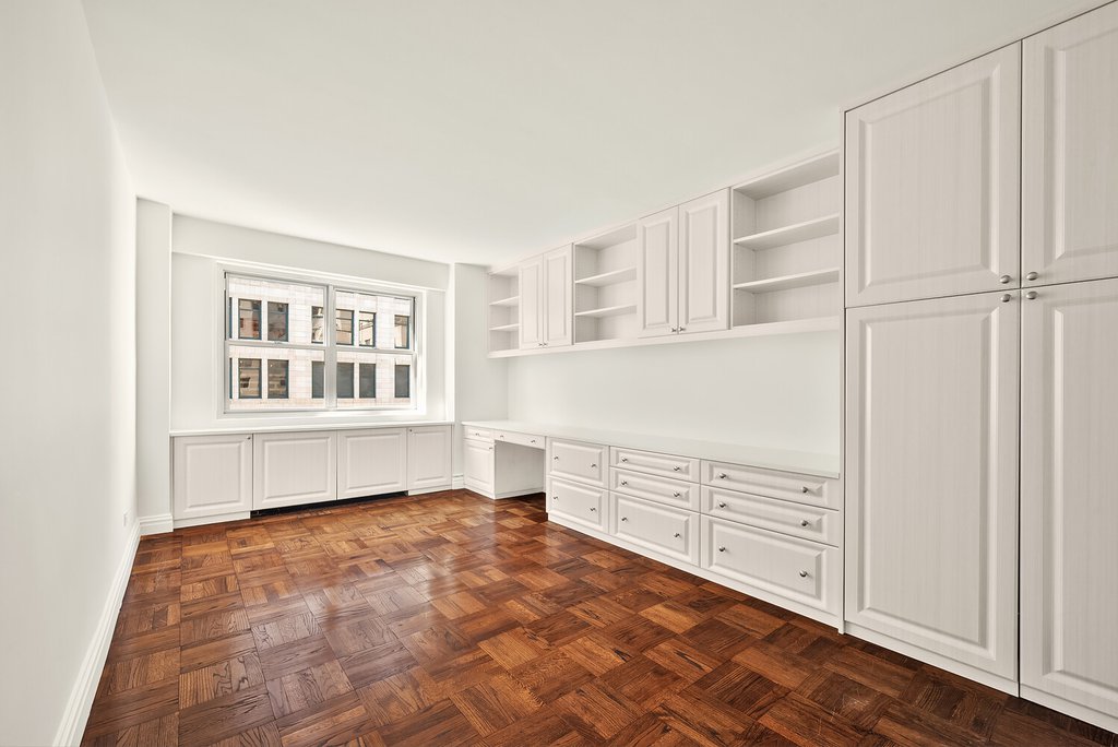 70 East 10th Street, Unit 15V photo 10
