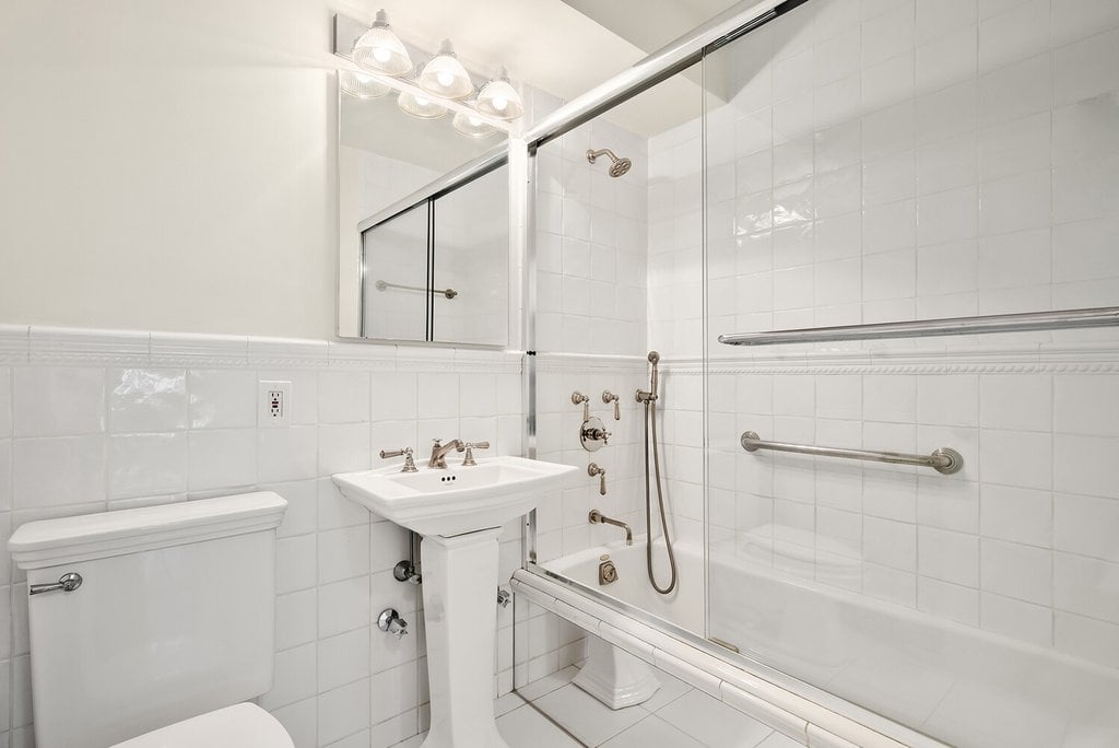 70 East 10th Street, Unit 15V photo 11
