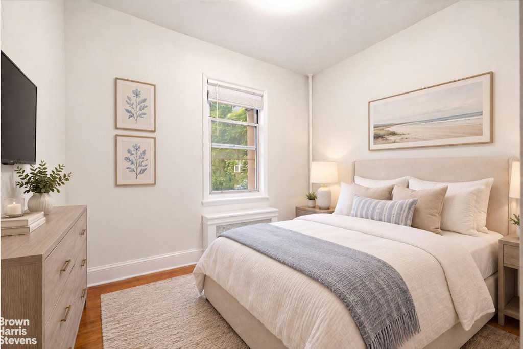 459 Hudson Street, Unit 2B photo 5