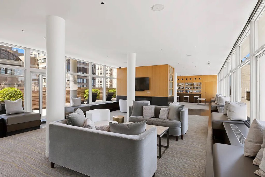 200 East 66th Street, Unit D102 photo 9