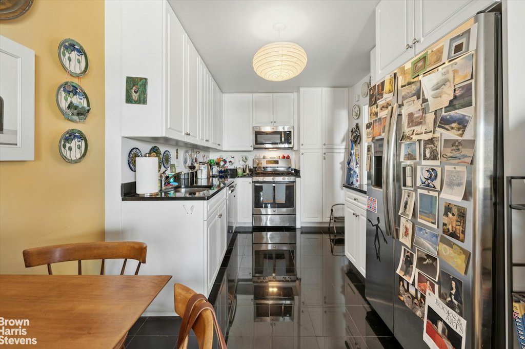 2500 Johnson avenue, Unit 11J photo 5