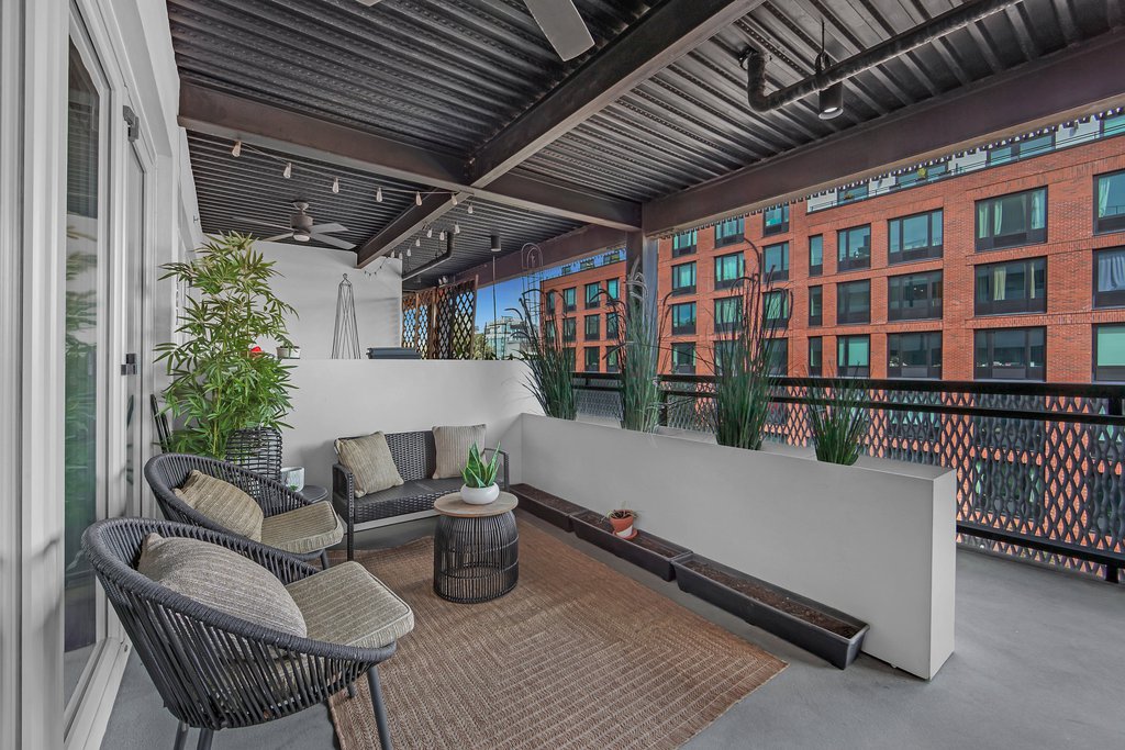 834 Sterling Place, Unit 402