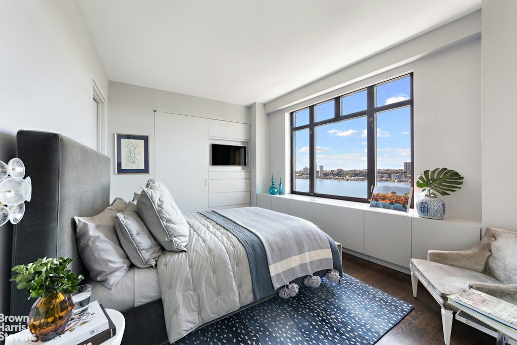 222 Riverside Drive, Unit PH3A/B photo 21